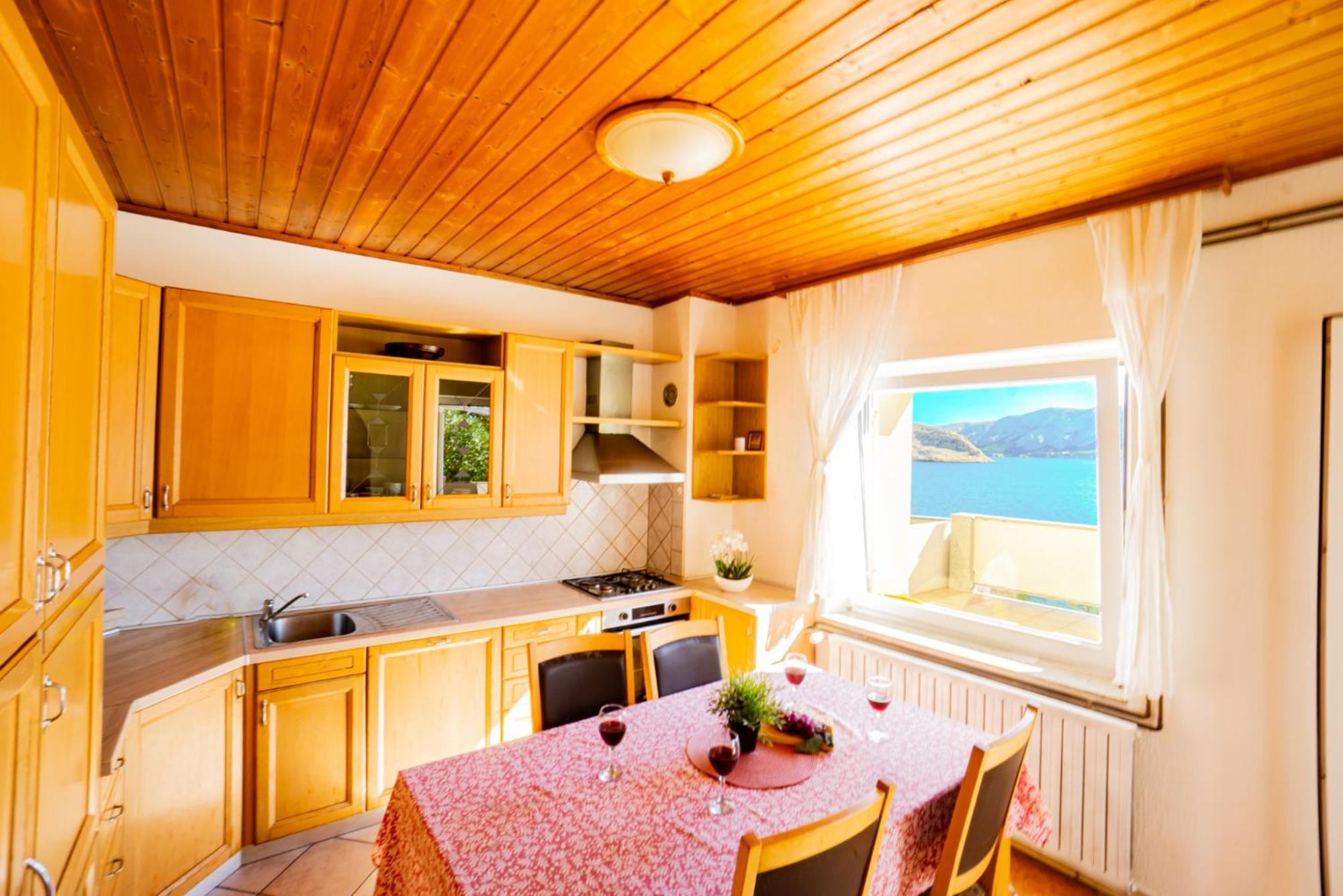 Апартаменти Galinec With Mountain And Seaview Метайна Номер фото